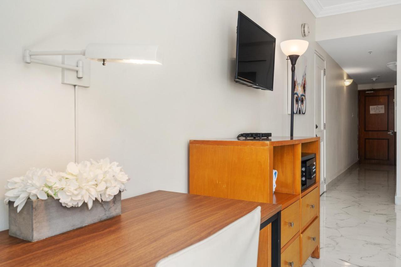 Biarritz Studio - Beautiful Ocean View Studio Apartamento San Juan
